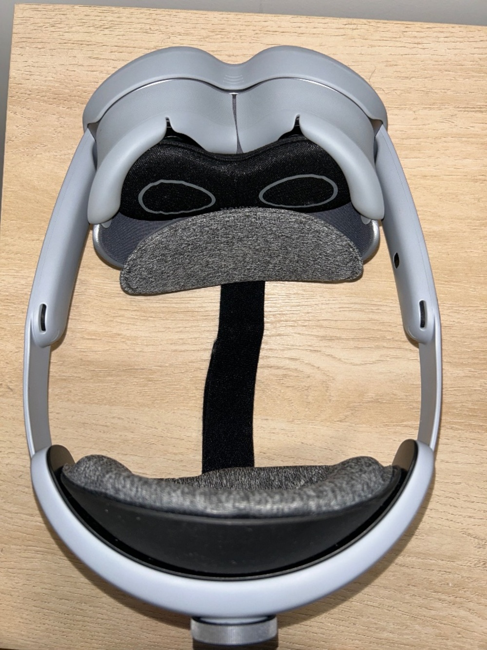 Meta Quest 3 / 3S VR Headset Bundle – with Premium Ergonomic Elite Head Strap Up